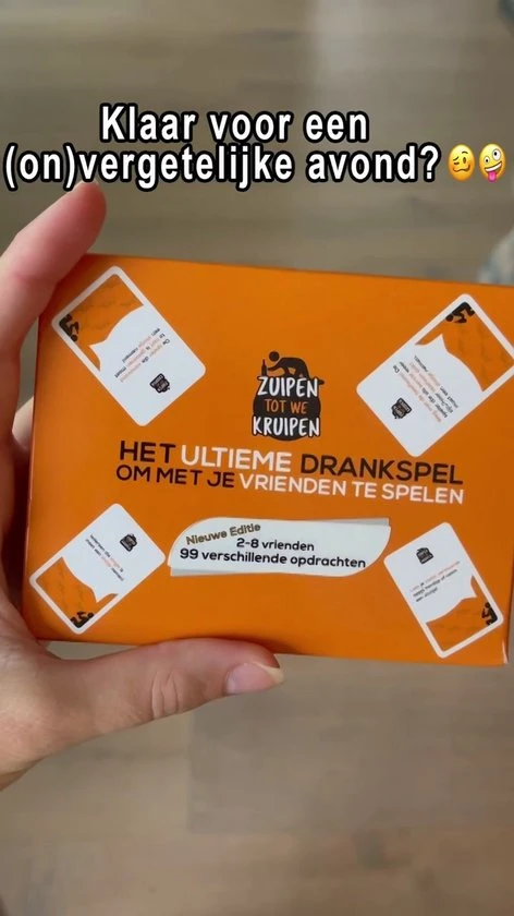 Zuipen Tot We Kruipen® - Drankspel - NIEUWE EDITIE - 99 Opdrachten - Kaartspel - Speelkaarten 2 Zuipen Tot We Kruipen® - Drankspel - NIEUWE EDITIE - 99 Opdrachten - Kaartspel - Speelkaarten - Afbeelding 2