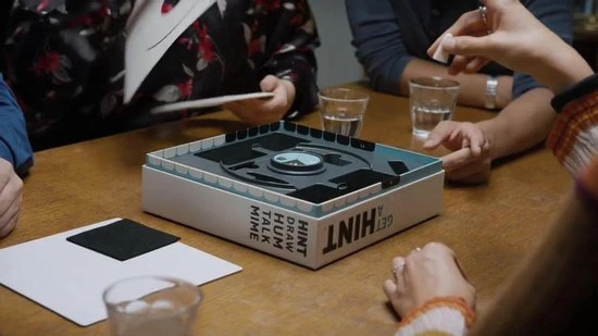 Bezzerwizzer HINT - Bordspel - NL 2 Bezzerwizzer HINT - Bordspel - NL - Afbeelding 2