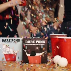Dare Pong - Darepong - Bierpong Spel - Bierpong - Drankspel - Kaartspel - Waterbestendig - Officieel Spel - Nederlandstalig - Beer Pong -Spellen-voor-volwassenen Verkoop 550x309 363