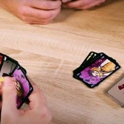 999 Games Valse Motten - Kaartspel -Spellen-voor-volwassenen Verkoop 550x340