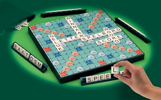 Megableu Scrabble XL - Bordspellen - Gezelschapsspel Voor Familie - Extra Grote Letters En Met Tilelock-systeem 3 Megableu Scrabble XL - Bordspellen - Gezelschapsspel Voor Familie - Extra Grote Letters En Met Tilelock-systeem - Afbeelding 3