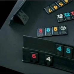 Goliath Rummikub Black Edition - Bordspel - Gezelschapsspel -Spellen-voor-volwassenen Verkoop 550x354 1