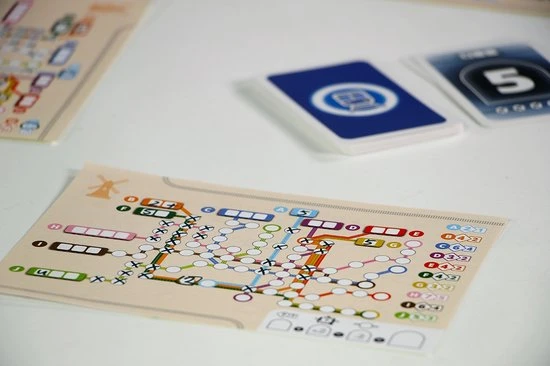 999 Games Metrolijn Kaartspel 3 999 Games Metrolijn Kaartspel - Afbeelding 3