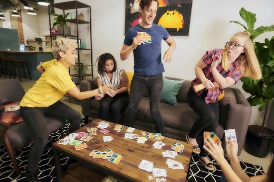 Exploding Kittens Throw Throw Burrito - Engelstalig Kaartspel 8 Exploding Kittens Throw Throw Burrito - Engelstalig Kaartspel - Afbeelding 8