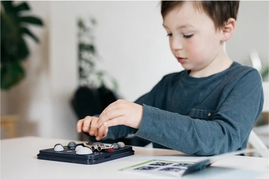 SmartGames - Asteroid Escape - Schuifpuzzel - 60 Opdrachten 7 SmartGames - Asteroid Escape - Schuifpuzzel - 60 Opdrachten - Afbeelding 7