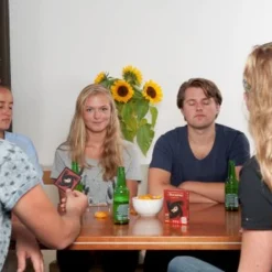 999 Games De Weerwolven Van Wakkerdam Basisspel Kaartspel -Spellen-voor-volwassenen Verkoop 550x366 26