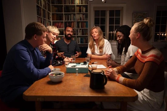 Bezzerwizzer HINT - Bordspel - NL 6 Bezzerwizzer HINT - Bordspel - NL - Afbeelding 6