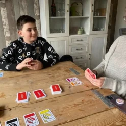 Monopoly Bieden - Kaartspel -Spellen-voor-volwassenen Verkoop 550x412 24