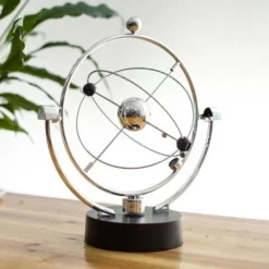 Merkloos Newton Cradle Pendel Van Het Zonnestelsel - Pendulum - Science - Natuurkunde- Oneindig Plezier -Spellen-voor-volwassenen Verkoop 550x473 7
