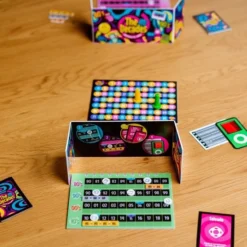 Jumbo The Decades - Gezelschapsspel - Bordspel -Spellen-voor-volwassenen Verkoop 550x550 398