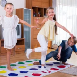 Merkloos Twister Spel - Behendigheidsspel - Kinderen En Volwassenen - 2-4 Personen - Reiseditie - Familiespel -Spellen-voor-volwassenen Verkoop 550x550 493