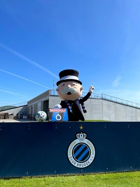 Monopoly Club Brugge - Bordspel 4 Monopoly Club Brugge - Bordspel - Afbeelding 4