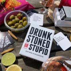 Cojones Drunk, Stoned Or Stupid - Nederlandstalig Kaartspel -Spellen-voor-volwassenen Verkoop 550x733 26